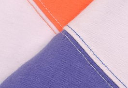 2012淘寶爆款 韓版女裝拼接撞色打底衫的時尚印記